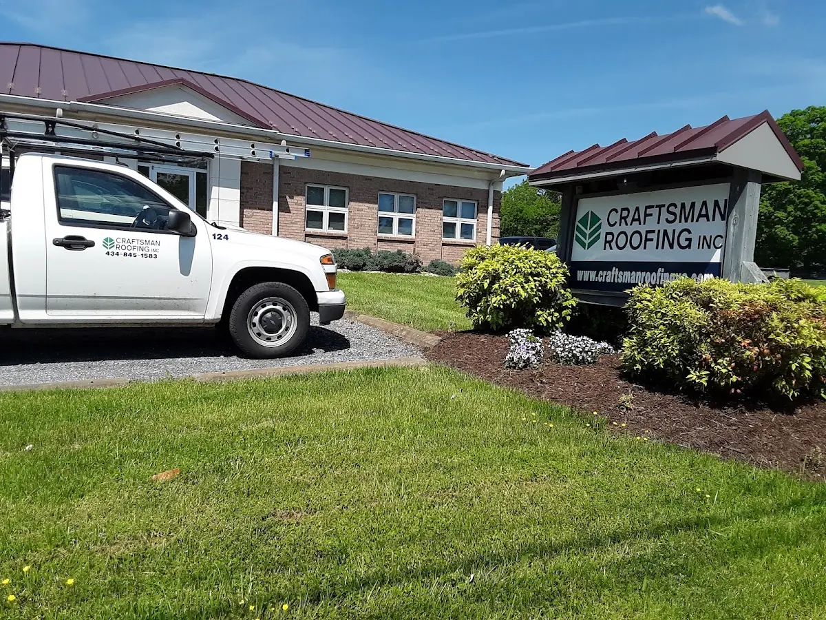 Quality Ice Dam Removal by experienced craftsmen in McDaniel Heights